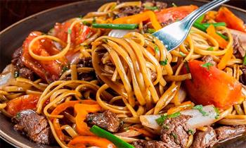 Almuerzo criollo para 4 personas con opcion a recojo o delivery con Big Mar Cevicheria