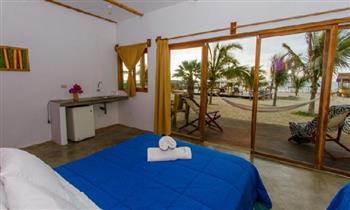 ¡Olvidate del frio! 2 o 3 noches para 2 desayunos piqueo en Bamboo Lodge Zorritos