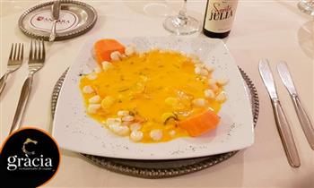 Almuerzo o Cena con entrada fondo y postre para dos