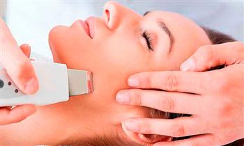 Tratamiento rejuvenecedor en rostro y papada Radiofrecuencia Facial Tripolar