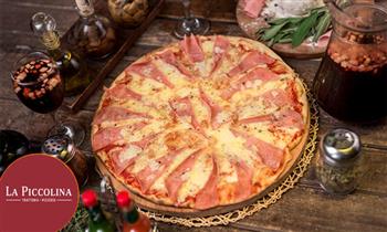Pizza grande de Jamon o Pepperoni 1 litro de Chicha morada ¡Valido en sus 4 locales!