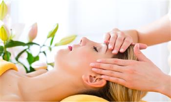Masaje relajante
limpieza facial mascarilla de chocolate o vino
en Spa Karina Turcke
