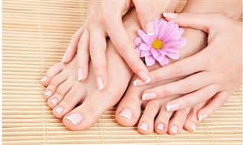 Manicure y pedicure en Hair Tendencias