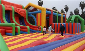 30 minutos de diversion en el Parque inflable mas grande del planeta