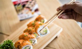 18 cortes de makis para recojo en el local o delivery segun elijas