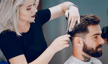 Corte para caballero lavado masaje capilar en Lisos & rizos