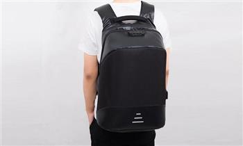 Mochila de viaje anti-robo para laptop con puertos USB y audifonos 35mm y mas