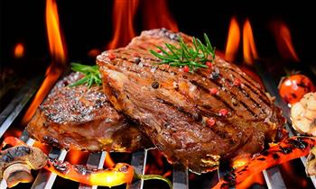 ¡Parrilla premium para 2 o 3 personas vino o refresco ilimitado! en El Cachafaz