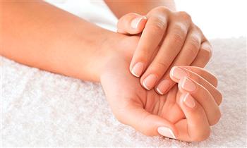 manicure pedicure facial con velo de colageno y gelatina con Maliz Spa