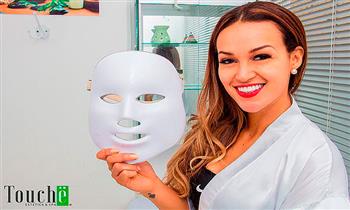 Facial aclarante o rejuvenecedor con fototerapia LED
