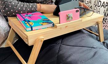 Mesita multiuso porta laptop 100% de madera pino delivery con toca madera