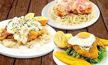 2 Milanesas Sabor a Eleccion (A lo pobre Napolitana o Triple queso) Pan al Ajo