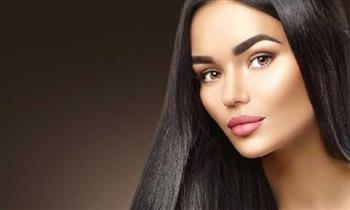 ¡Adios al frizz! Alisado organico tratamiento organico en Seventies Salon Spa