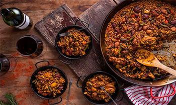 Paella del Monte Bebida en La Real Paella Española ¡Animate!
