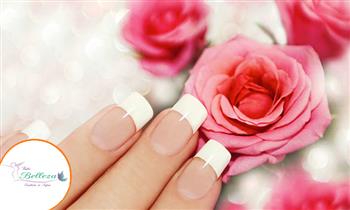 Uñas de acrigel con tips en francesa