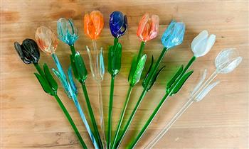 Tulipanes o rosas de vidrio o murano hechas a mano ¡Regala con amor!