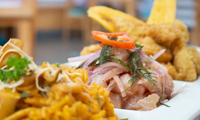 DUO o TRIO marino: Ceviche + Chicharrón + causa +  Arroz con mariscos y más