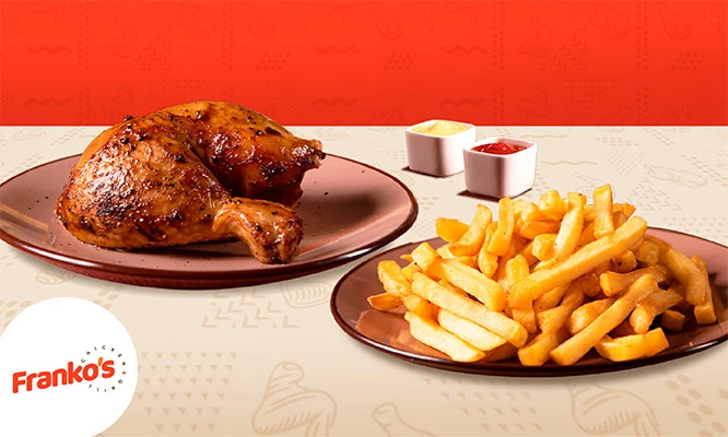 POLLO A LA BRASA: 1/4 de Pollo + Papas fritas + Salsas  en Frankos Chicken