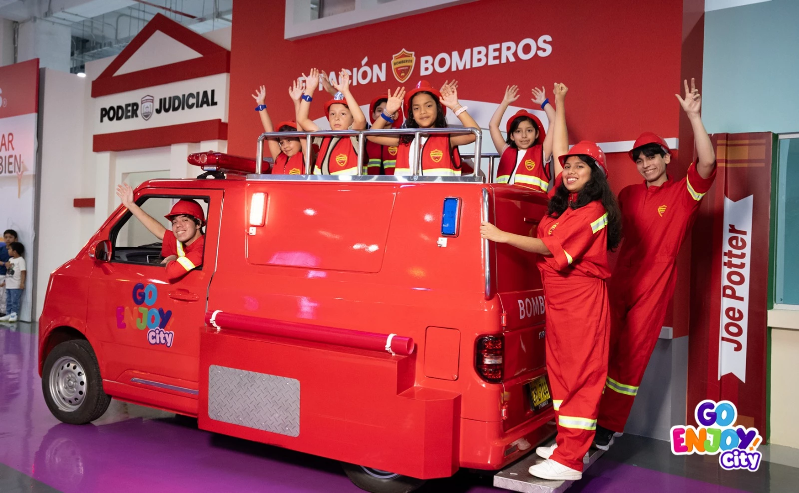 GO ENJOY CITY: Entradas parque temático infantil, donde juegan a ser grandes en la ciudad de los niños