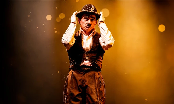 KARSON CIRCUS: ÁGUILAS HUMANAS circo en arequipa