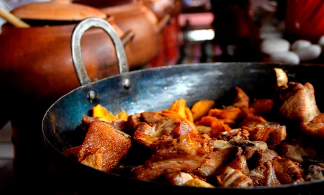 Kasamama: ALMUERZO BUFFET varias sedes de Lunes a Domingo