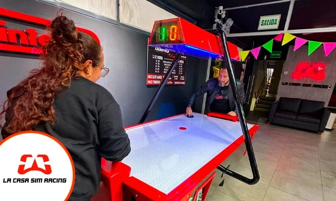 Simuladores de carrera, mesa de fulbito, PlayStation, Nintendo switch y más