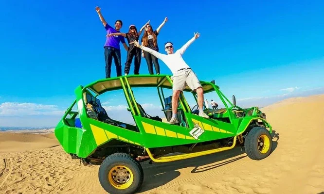 FULL DAY PARACAS, ICA: Transporte turístico, Huacachina y más