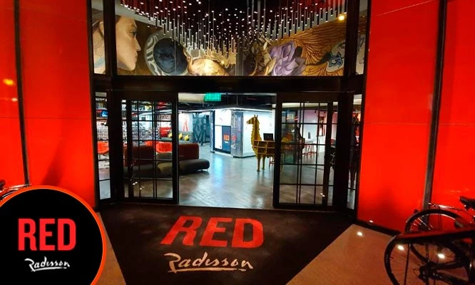 All Yau Can Drink en RED Rooftop en Radisson RED Miraflores