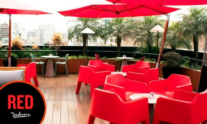 All Yau Can Drink en RED Rooftop – Radisson RED Miraflores