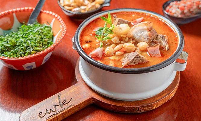 VARIEDAD DE SOPAS: Sopa Shambar, caldo de gallina acevichada y más