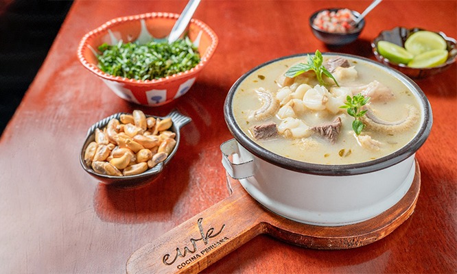 VARIEDAD DE SOPAS: Sopa Shambar, caldo de gallina acevichada y más