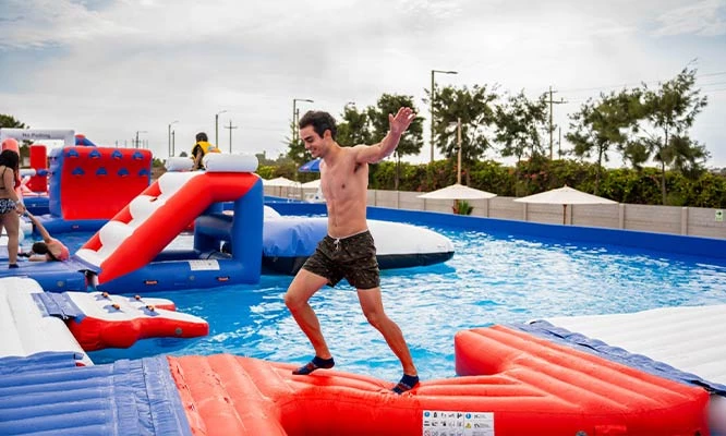 Splash Jungle Asia: Pool Party de 90 minutos para 1 o 2 personas