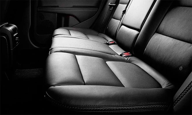 Funda entallada a medida en procuero para autos o camionetas de 2 o 3 filas