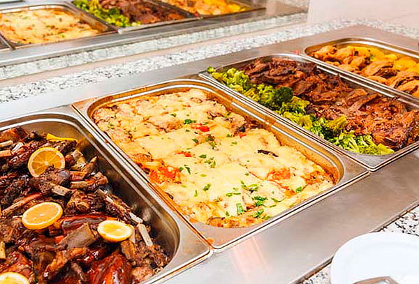 Almuerzo o Cena Buffet criollo - marino para una persona chicha de lunes a domingo
