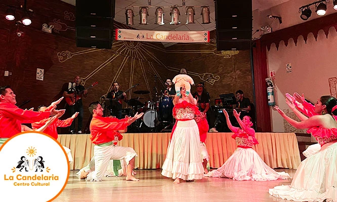 TARDE O NOCHE de folklore para 2 o 4 personas en La Candelaria