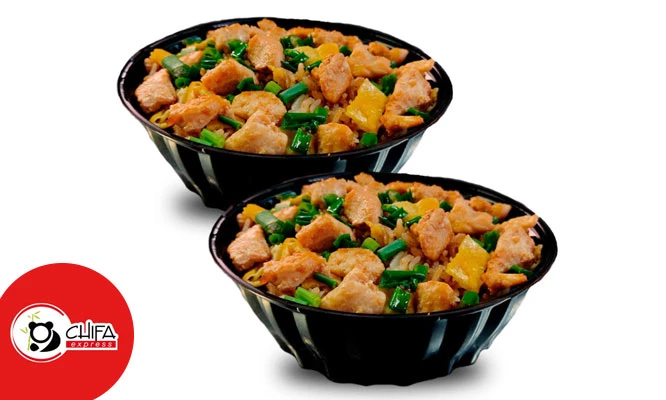 CHAUFA MIX: 2 chaufas personales de pollo, mixto o carne a elección