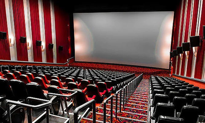 CINEMARK: Entrada 2D - opción a combo (Validación ONLINE o mostrando tu celular)