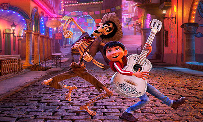 Entrada a la obra teatral Coco el Musical