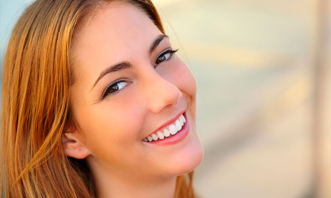 2 sesiones de blanqueamiento dental 2 curaciones o sellantes evaluacion y mas