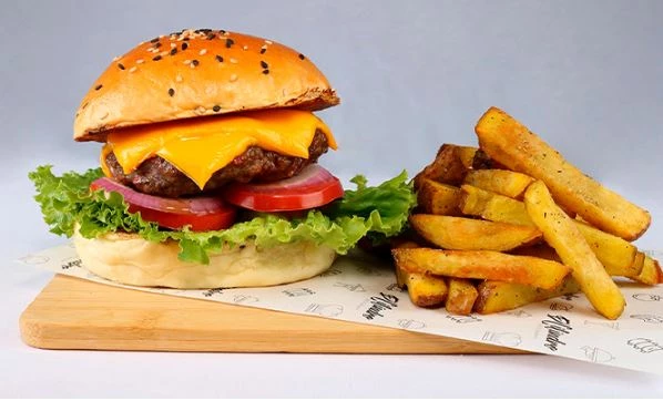 hamburguesa cheddar + Pepsi de 300 ml   (validos de martes a domingos)