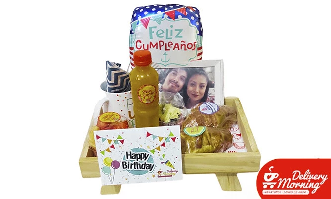 Desayuno sorpresa, taza personalizada, portaretrato y  más