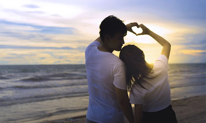 2D/1N para 2 personas en Hab. mini suite opción vista al mar en Playa Arica.
