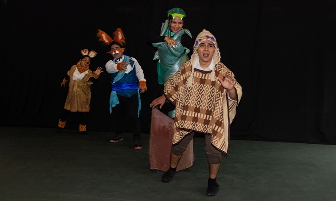 Obra Teatral La hermosa serpiente.