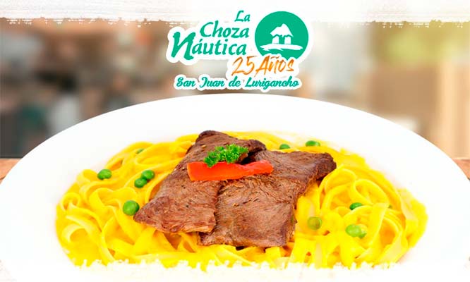 Fettuccine a la huancaina con Lomo en la Choza Nautica de San Juan de Lurigancho