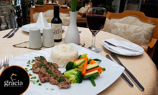 Cena Spanish To English Translation Spanishdict Cena Spanish To English Translation Spanishdict