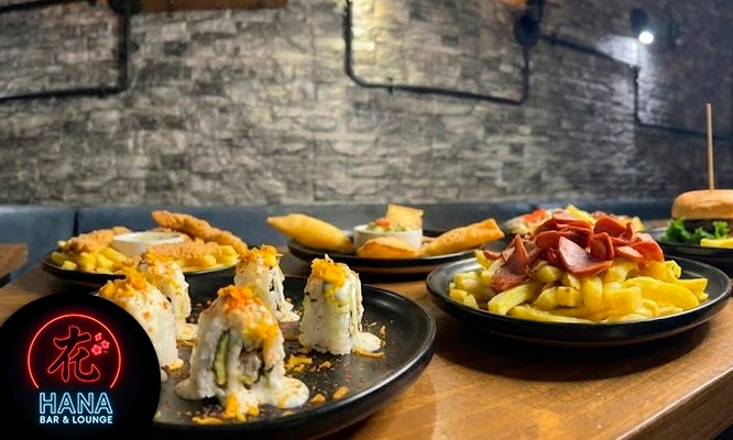 Barra libre de comidas y 1/2 de chela artesanal de 200ml o gaseosa personal