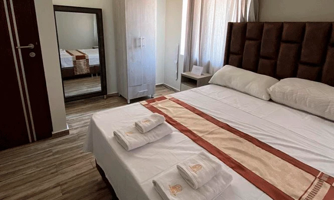 Hostel Ciudad del Sol: Habitaciones + Botella de Vino  y más