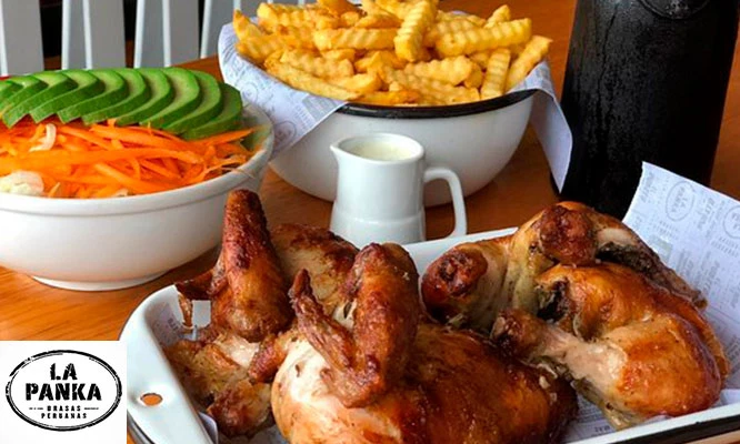 POLLO A LA BRASA: 1 Pollo  a la brasa entero + papas fritas + ensalada (SOLO RECOJO)