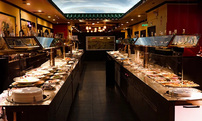 BUFFET ALMUERZO O CENA BAILABLE en Restaurante Internacional Mandarín