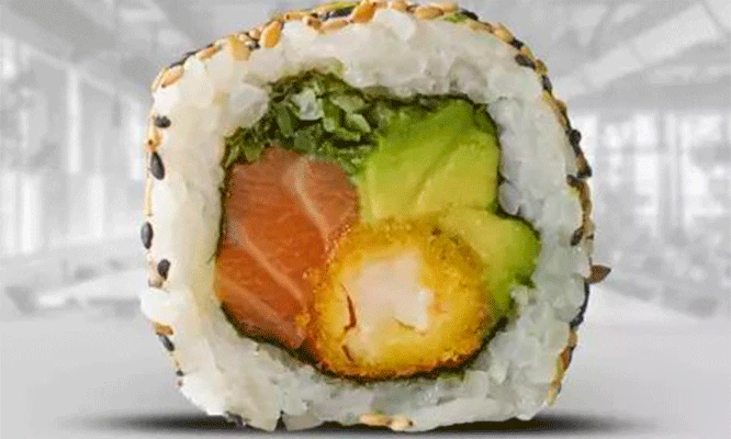 MAKIS para 2: 50 cortes de makis + alitas + gaseosa de 1 Lt  y más